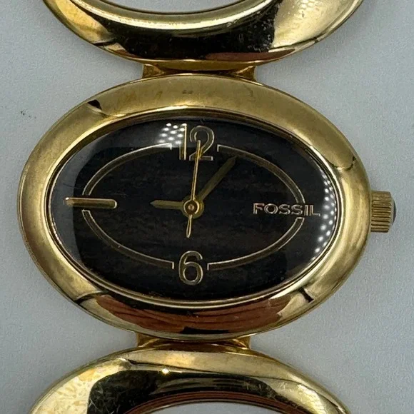 Fossil Womens Gold Tone Oval Link Bracelet Watch Black Dial ES-9457 - Picture 2 of 16